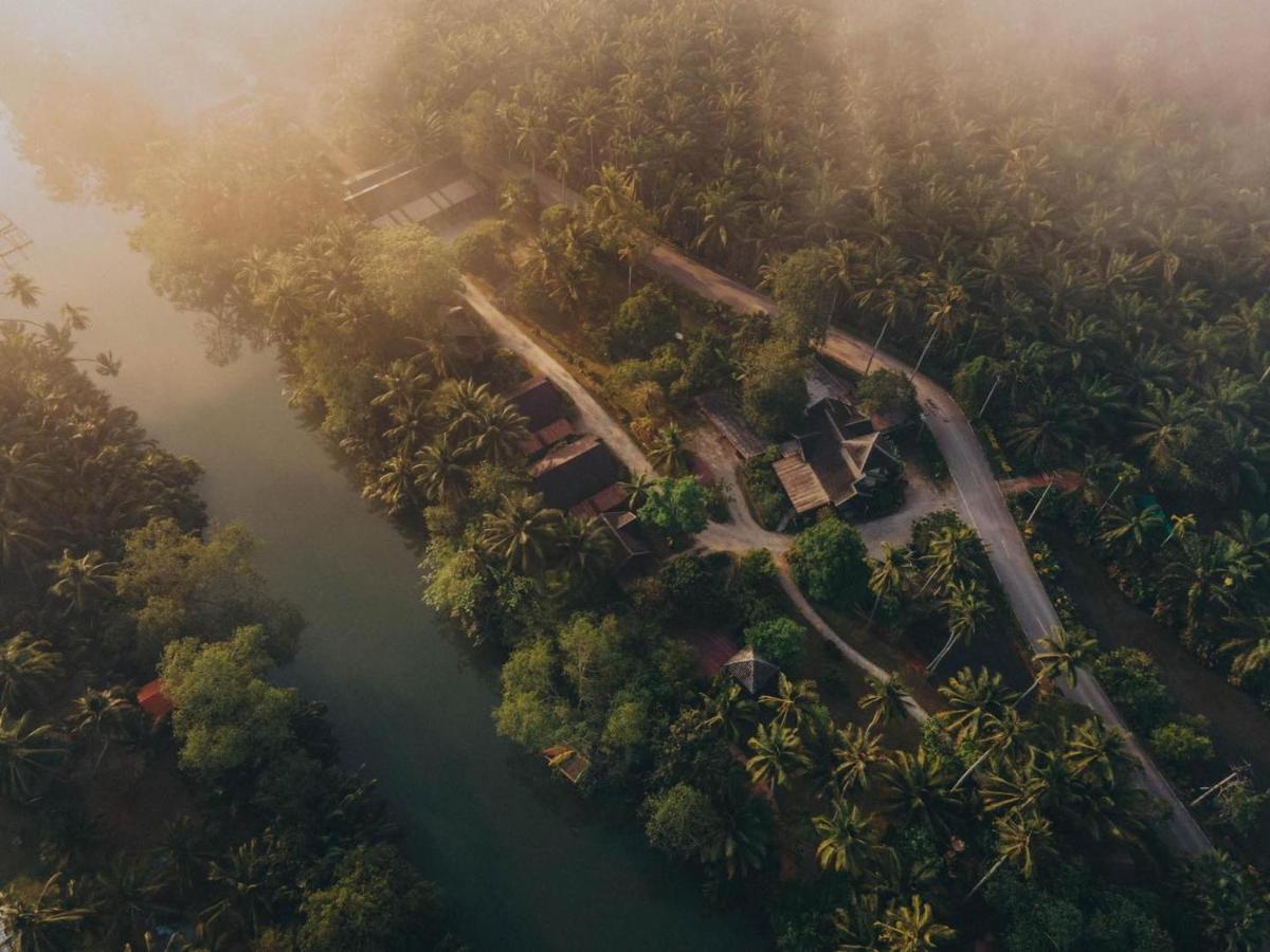 Villa Varich Чумпхон Экстерьер фото